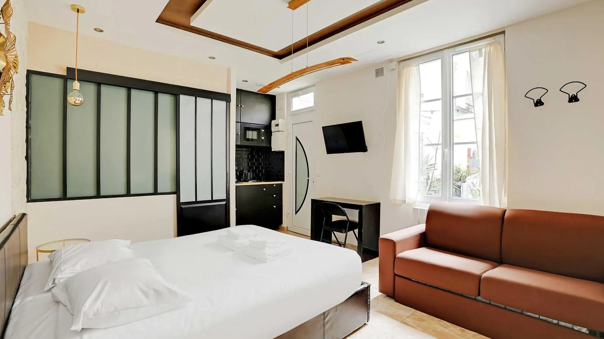 Charming Studio - 2P - Paris Centre 0*,  France